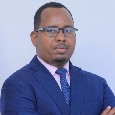 مقال رأي: الصومال تطوي المرحلة الانتقالية وتدخل عهد الدستور الدائم