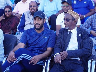  وزارة الشباب والرياضة تعلق عمل  رئيس وأمين عام اللجنة  الألومبية بتهم الفساد