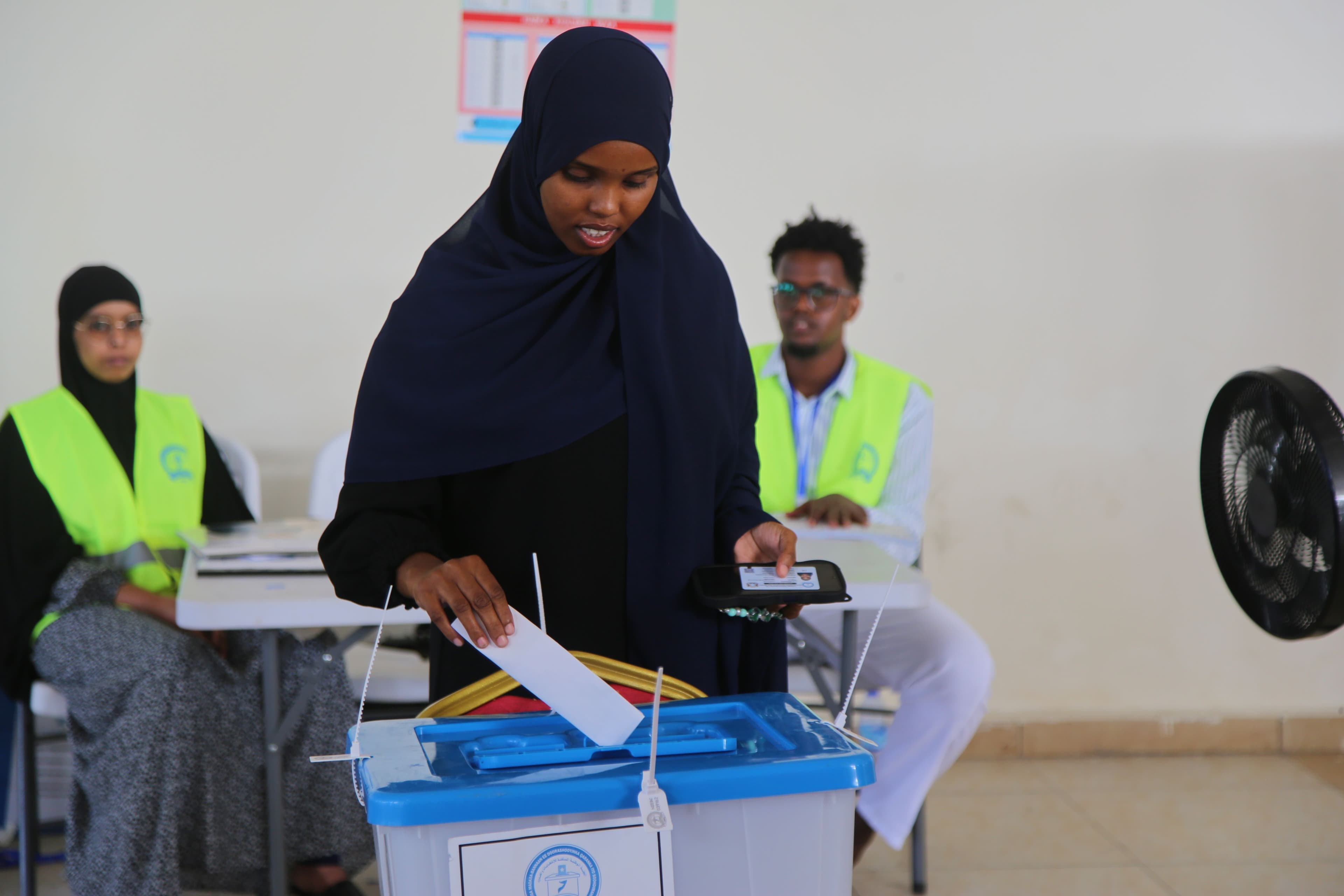 جدول انتخابي جديد يحدد مواعيد انتخابات الولايات الصومالية
