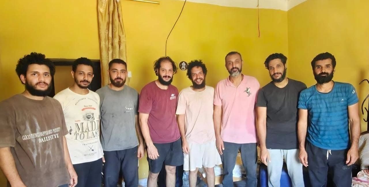 الإفراج عن 8 بحارة مصريين اختُطفوا قبالة سواحل الصومال