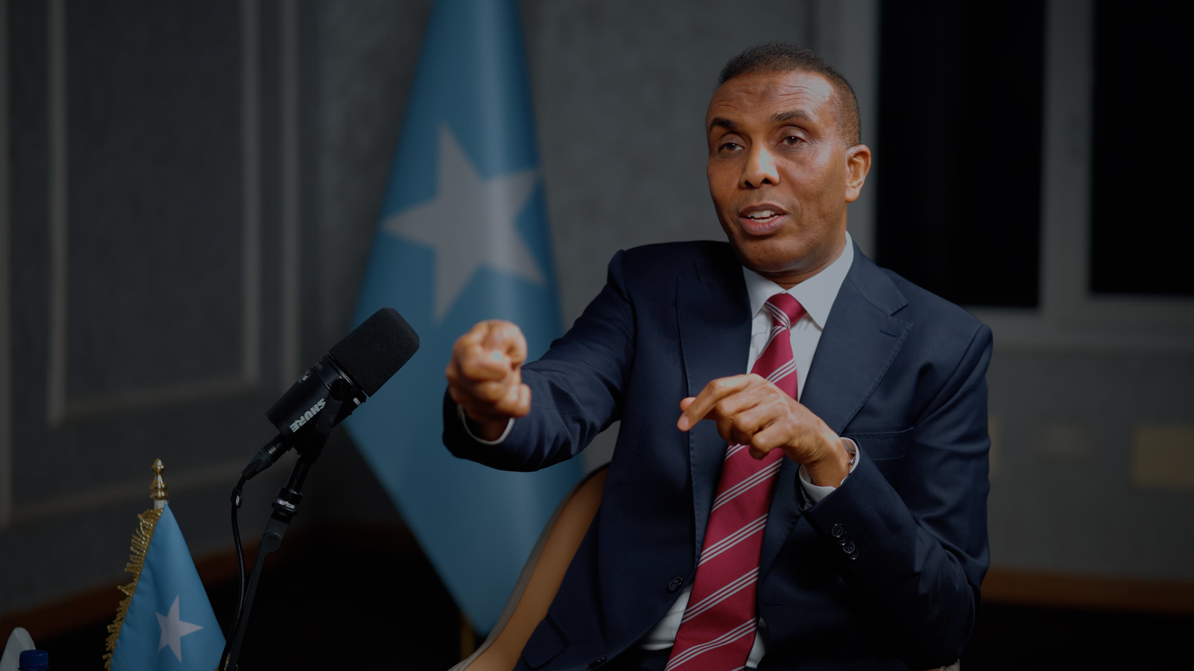 حمزة يدافع عن الولاية الخمسية المنصوص عليها في الدستور المعدل