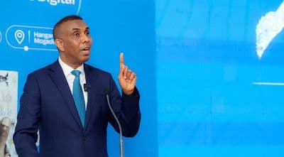 رئيس الوزراء الصومالي ينفي وجود محادثات مع حركة الشباب