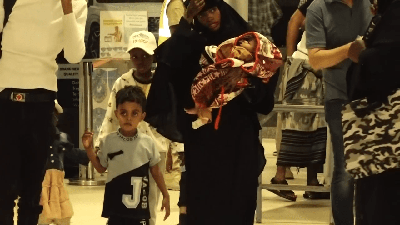 إعادة 148 لاجئًا صوماليًا من اليمن