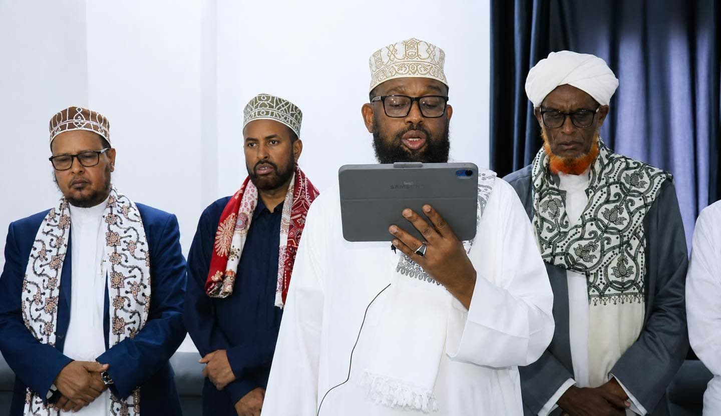 علماء صوماليون يؤيدون حق الحكومة في إدارة الأراضي العامة بـ«مقديشو»