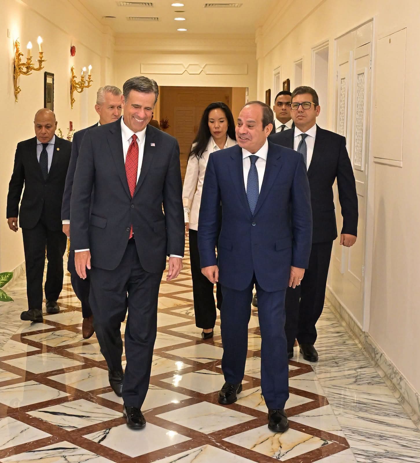 «السيسي» ورئيس «CIA» يبحثان التطورات في «الصومال» و«السودان»