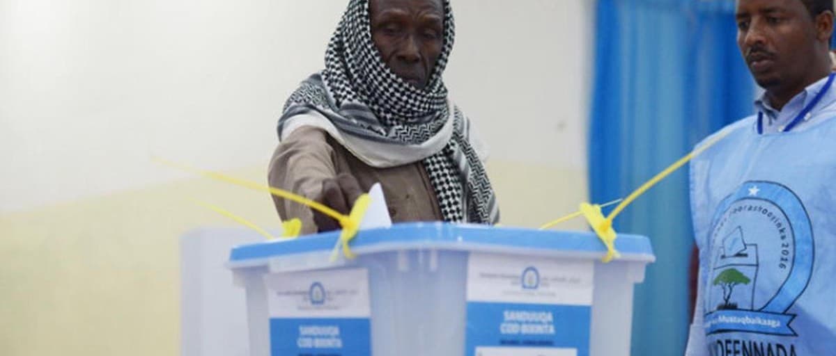 افتتاحية: الصومال.. أمة تقترع في العتمة!  
