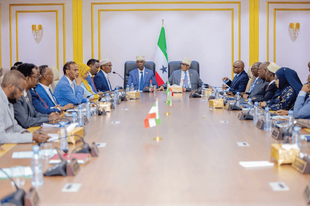 صوماليلاند تدعو لتدخل دولي في نزاع الأجواء مع  الحكومة الفيدرالية في الصومال