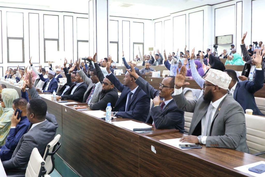 البرلمان الصومالي يبدأ مناقشة مشروع قانون لإنشاء «الهيئة الوطنية للإيرادات»