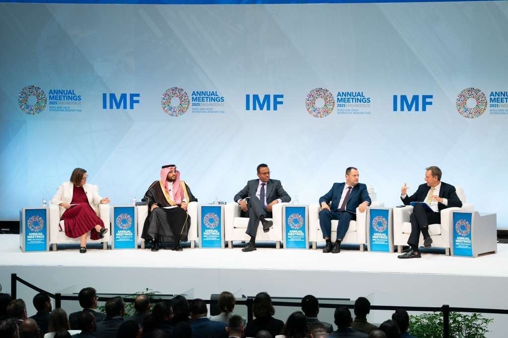 البنك المركزي الصومالي يدعو إلى إصلاحات عاجلة في القطاع المالي.