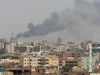 السودان: مسيّرات تستهدف مطار الخرطوم قبيل إعادة افتتاحه.