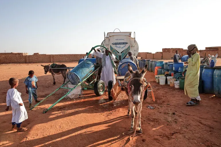 الصومال يدين الهجمات على قوافل المساعدات الإنسانية في السودان