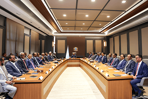 الصومال: تعليق جلسات الحوار بين الحكومة والمعارضة مع تعمّق مأزق الانتخابات