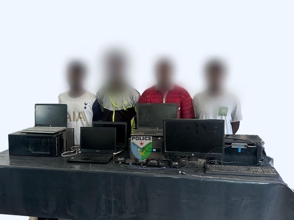 شرطة جيبوتي تفكك شبكة لتزوير التأشيرات والوثائق