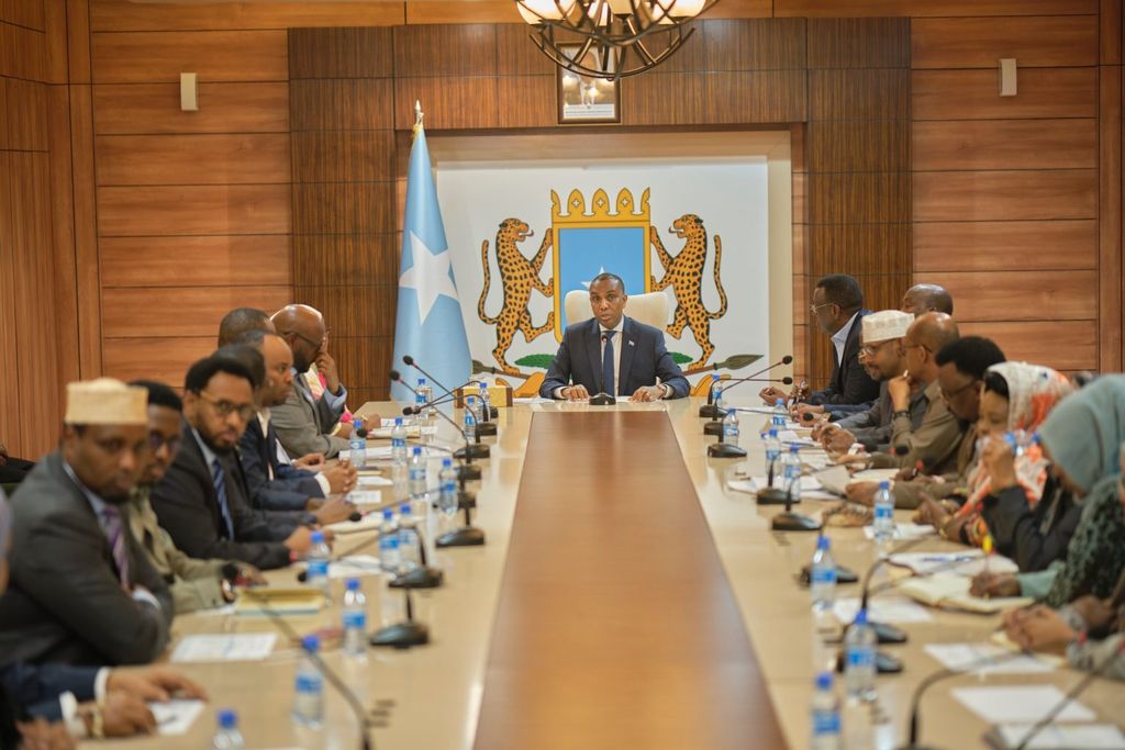 الصومال يعتزم معاقبة مسؤولين بتهمة التورط في اعتراف إسرائيل بصوماليلاند