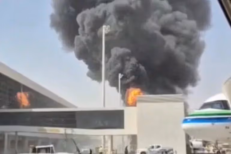 «الصومال» يدين استهداف المطارات «السعودية» ويؤكد تضامنه معها