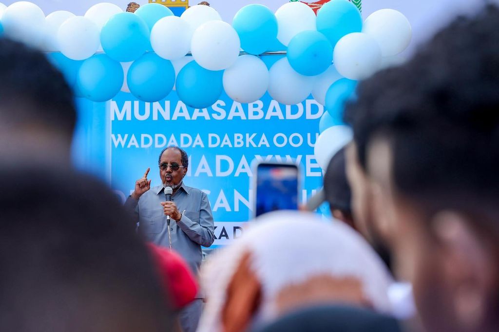 الرئيس الصومالي ينفي استهداف ولاية جنوب غرب ويصف الاتهامات بـ“العارية من الصحة”