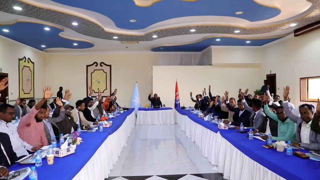 مقديشو: إقليم بنادر يعتمد موازنة 2026 بقيمة 63.8 مليون دولار