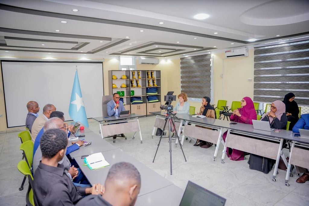 مفوض وكالة إدارة الكوارث الصومالية يبحث مع الخارجية النرويجية دعم مواجهة الجفاف