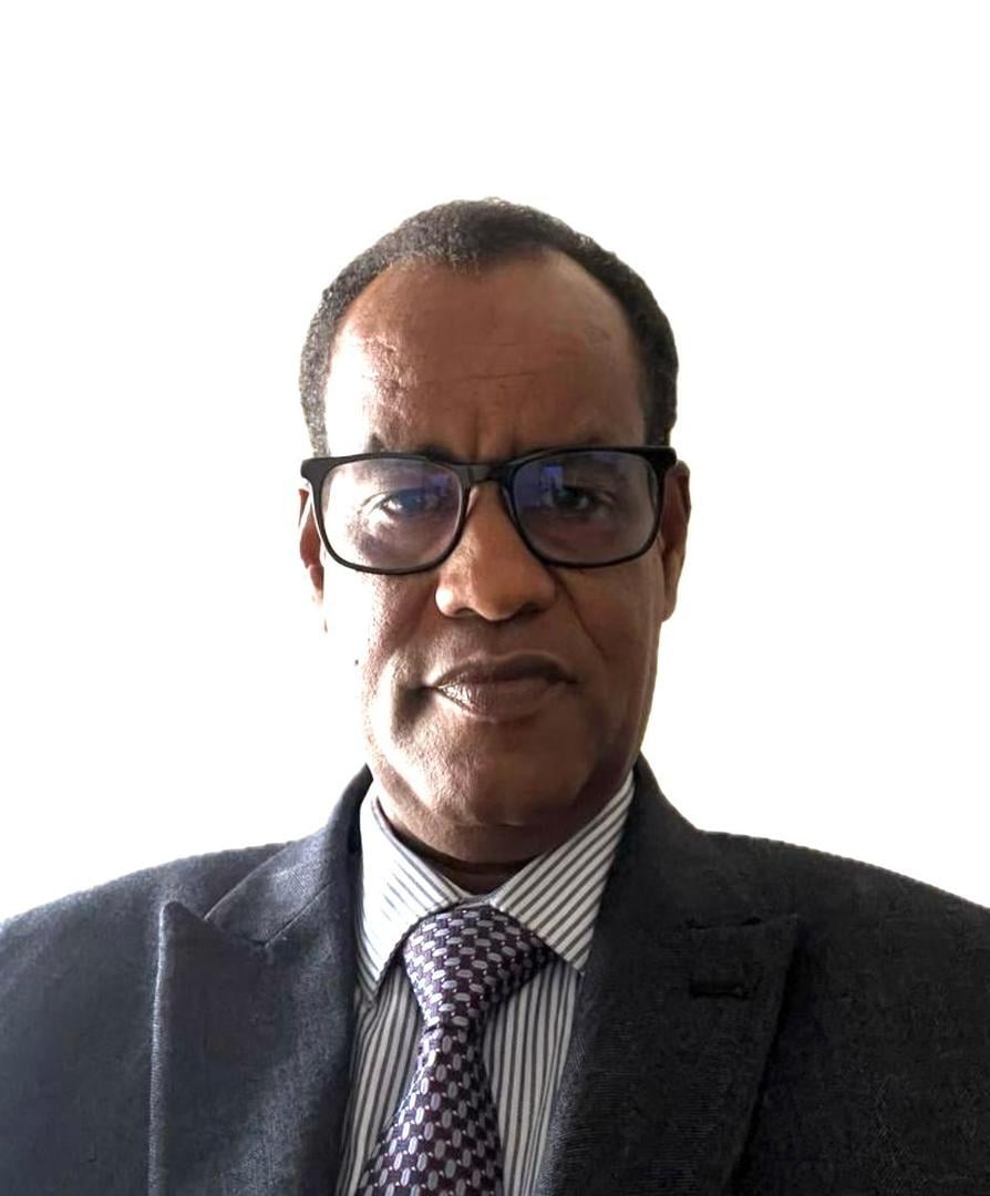 مقال رأي: وداعًا أحمد علي عقال… آخر أوتار زمن الأغنية الجميلة
