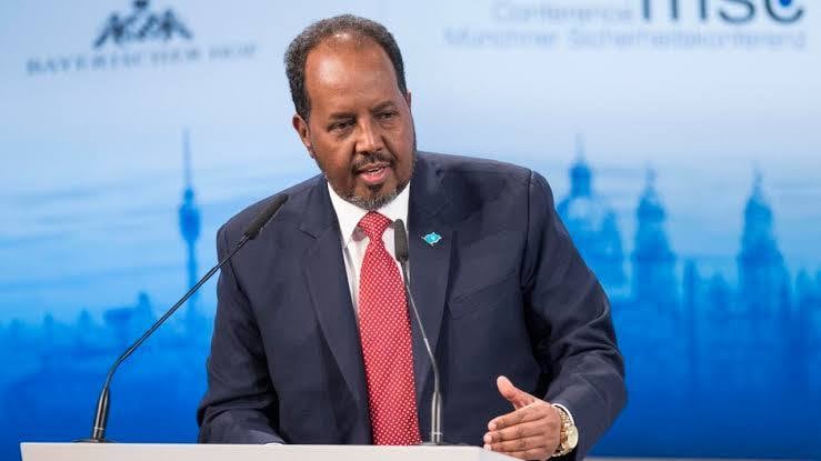 الرئيس الصومالي يحذّر من أن اعتراف إسرائيل بـ«صوماليلاند» يهدد استقرار المنطقة
