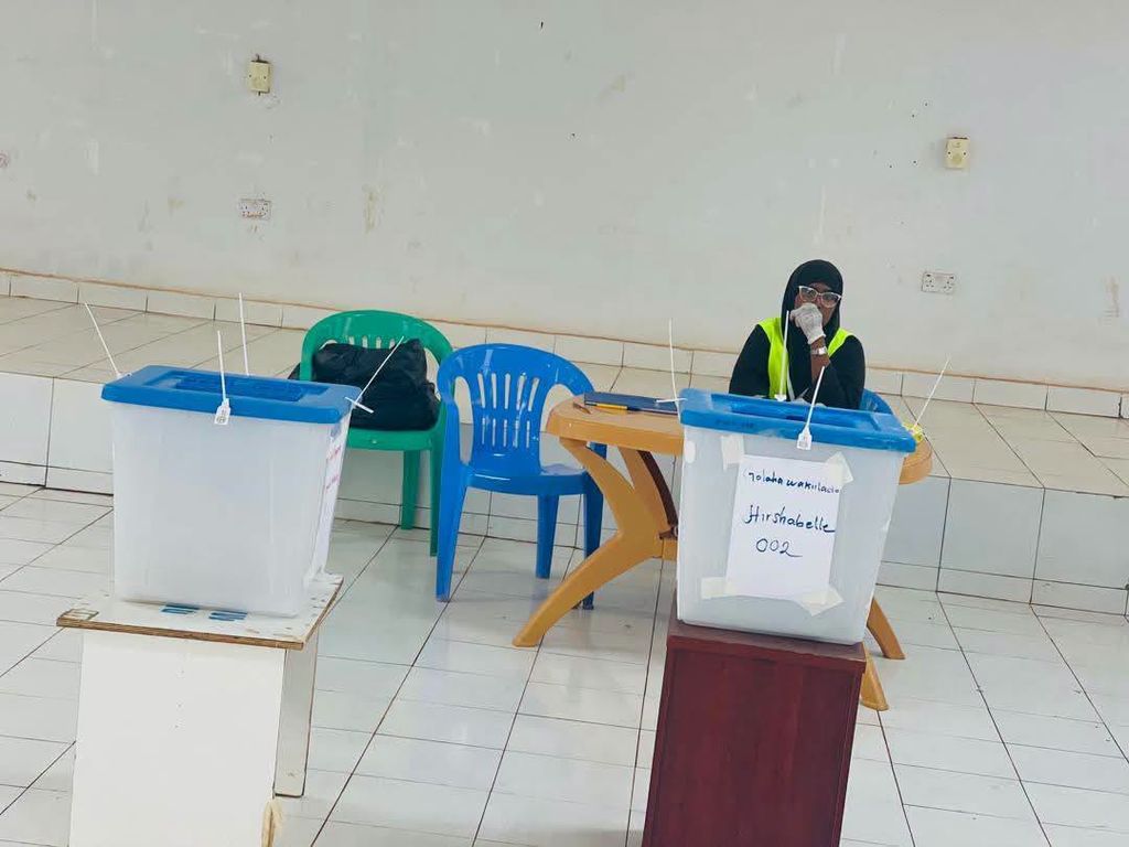 حزب العدالة والتضامن يفوز بأغلبية مقاعد مجلس النواب في هيرشبيلي