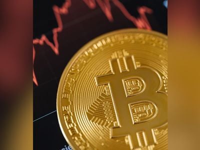 انهيار مفاجئ للعملات الرقمية يخسّر الأسواق 60 مليار دولار خلال ساعة