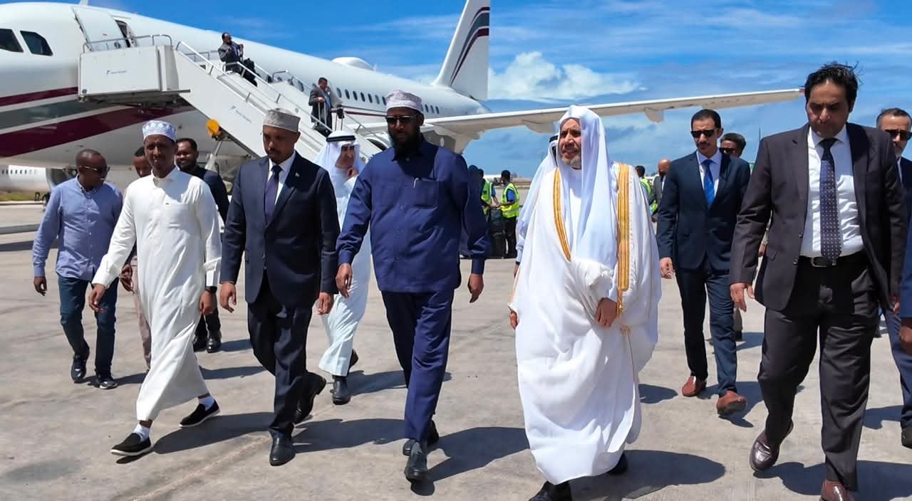 الأمين العام لرابطة العالم الإسلامي يزور مقديشو للمرة الأولى
