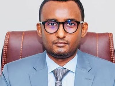 مقال رأي: الخيارات السياسية المتاحة للحكومة الصومالية بعد الاعتراف الإسرائيلي بصوماليلاند